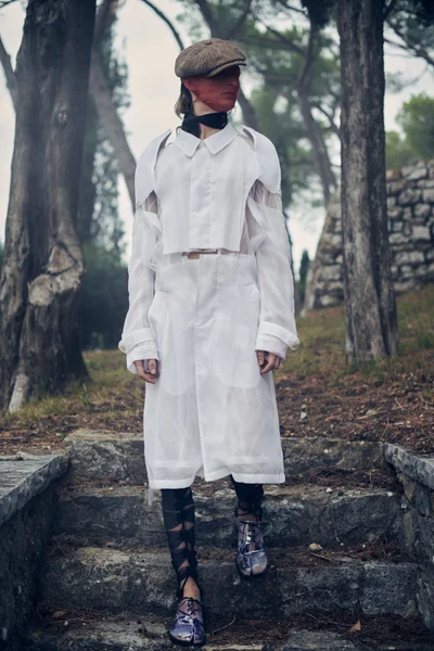 Look 7